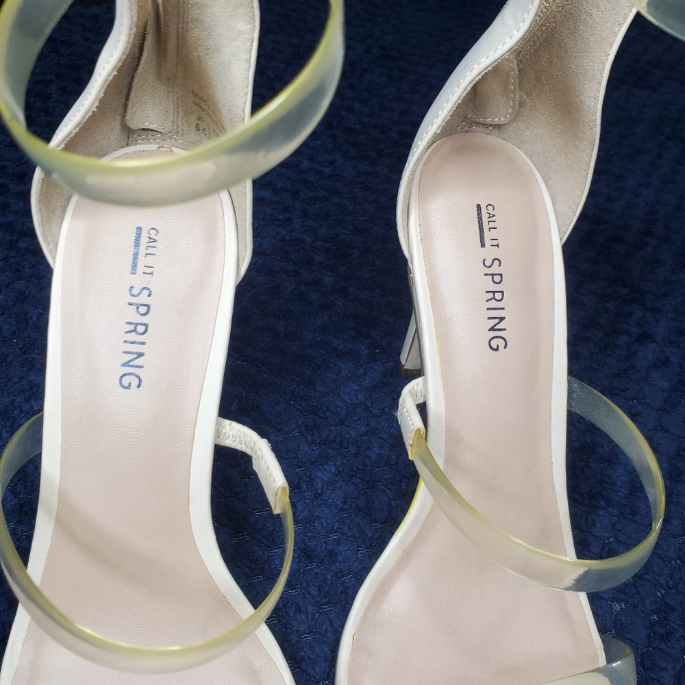 Call it Spring nude sandals - Picture 2 of 10